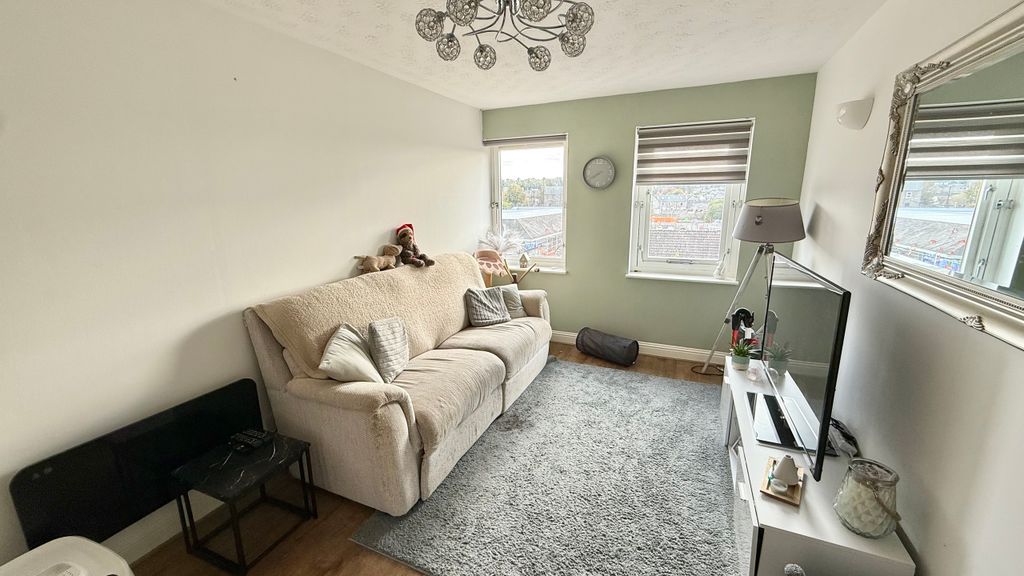 Property photo 2 of 12 Image00001.Jpeg