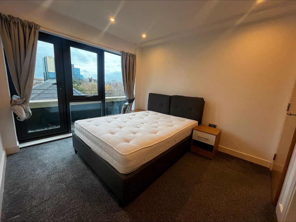 Property photo 3 of 5 Picture No. 10