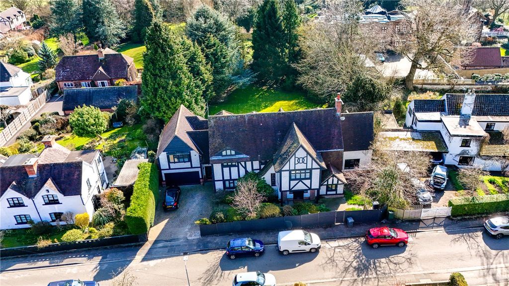 Property photo 2 of 33 Picture No. 68