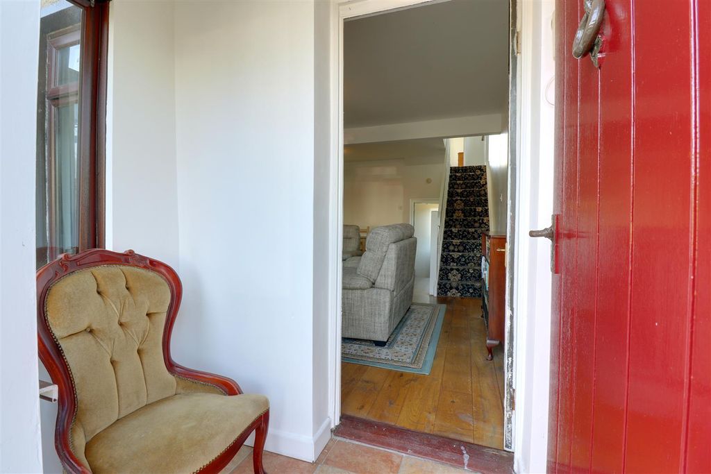Property photo 2 of 12 Porch