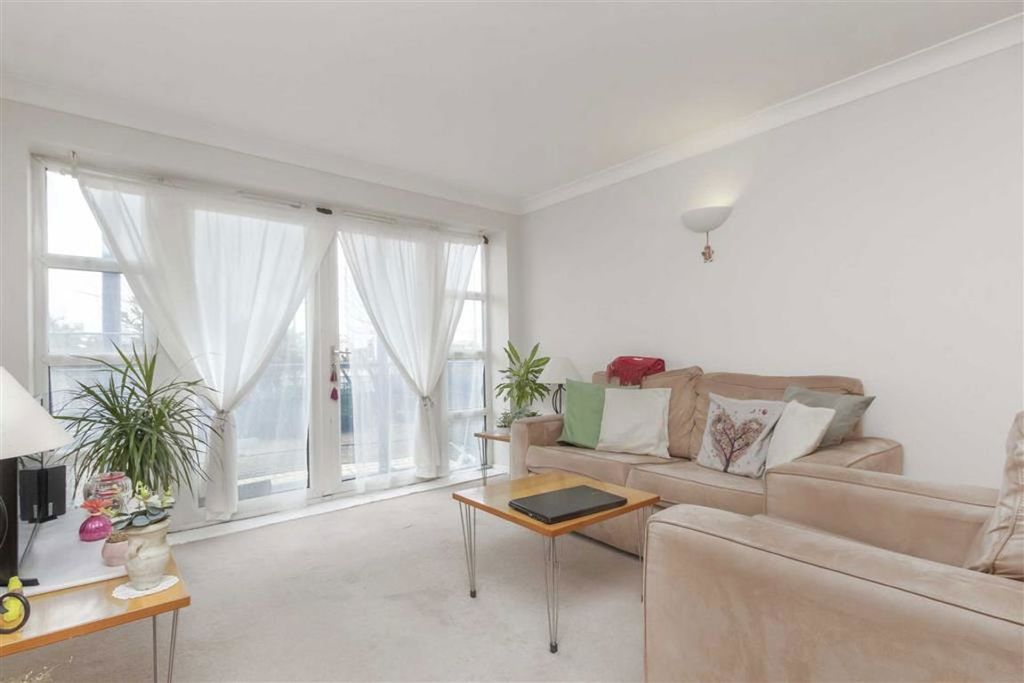 Property photo 2 of 6