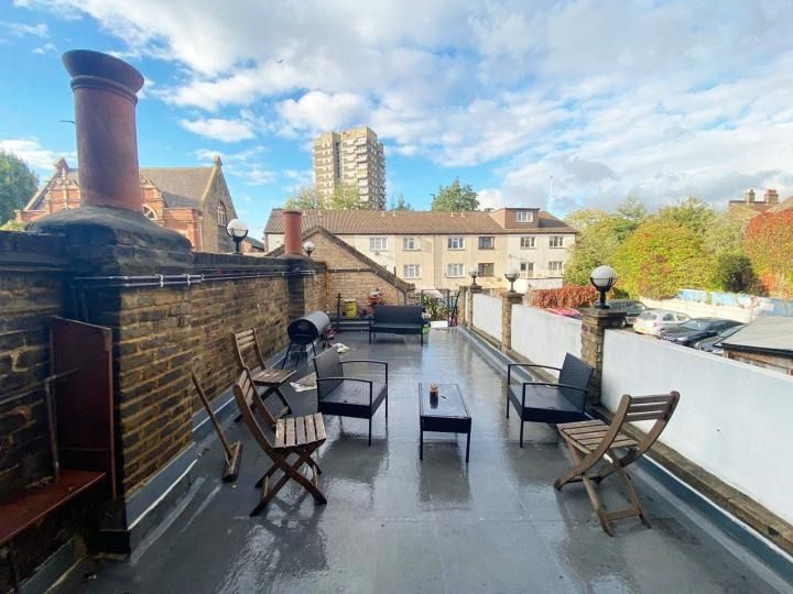 Property photo 1 of 10 2050750