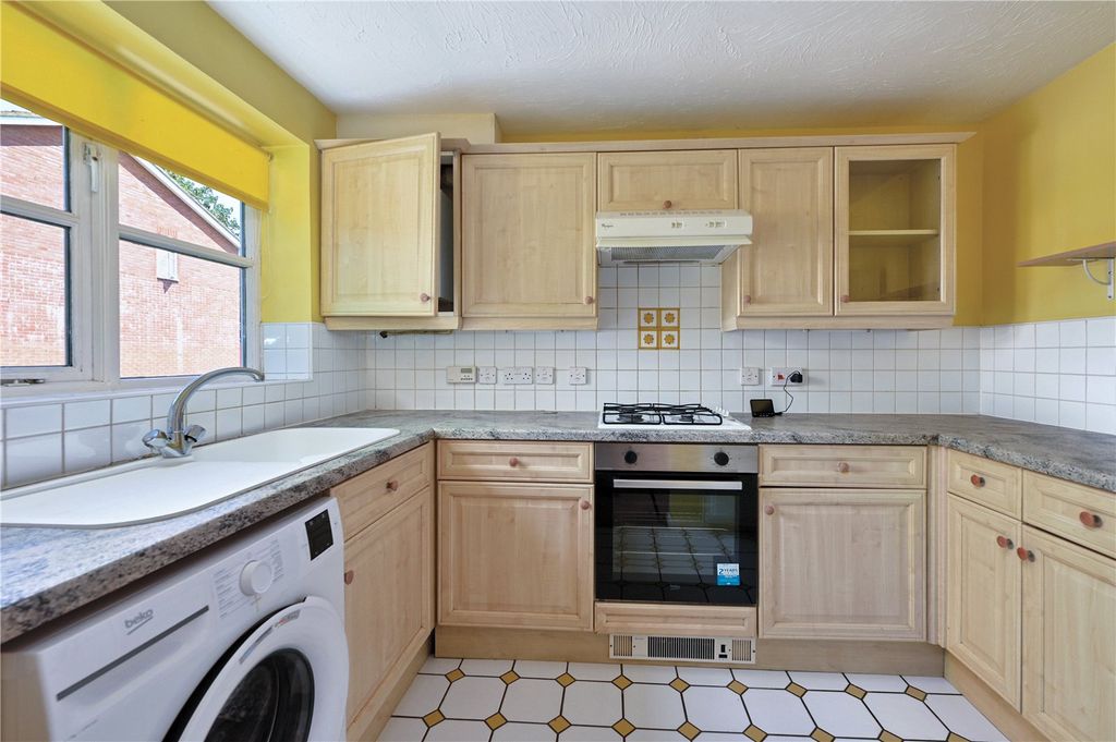 Property photo 2 of 13 Picture No. 19