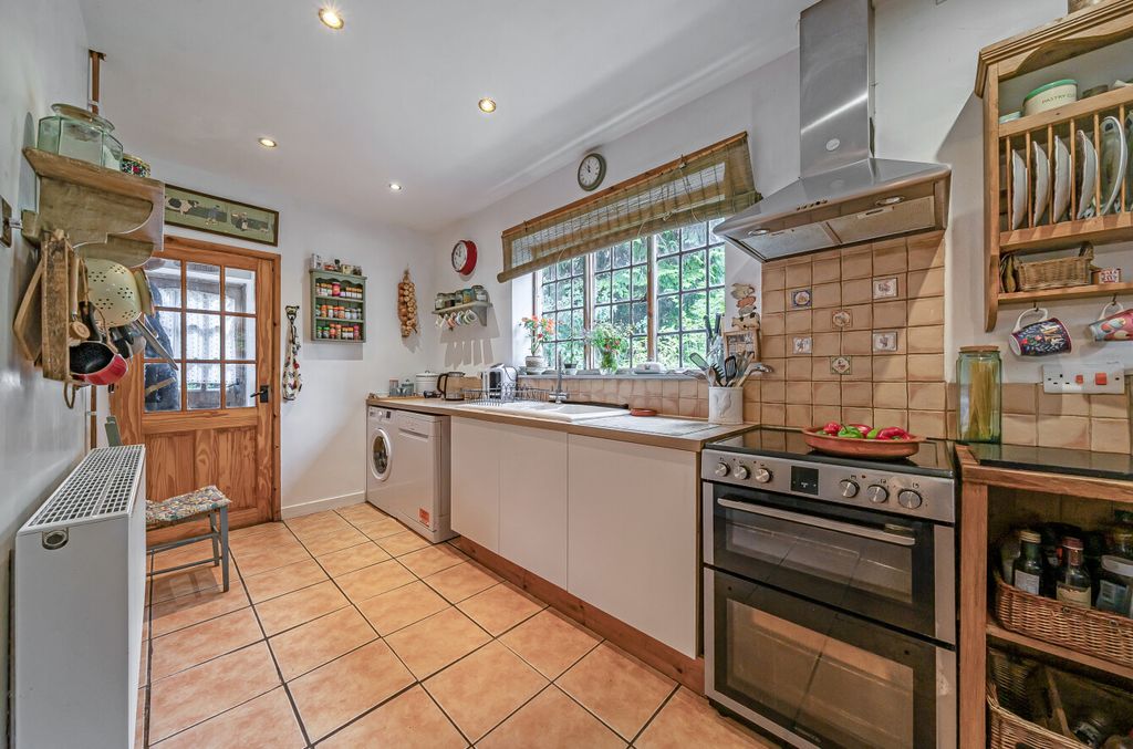 Property photo 3 of 35 -68931B68Baba1-l-1330667-10-68923145Baa33