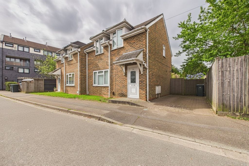 Property photo 1 of 9 Picture No. 12