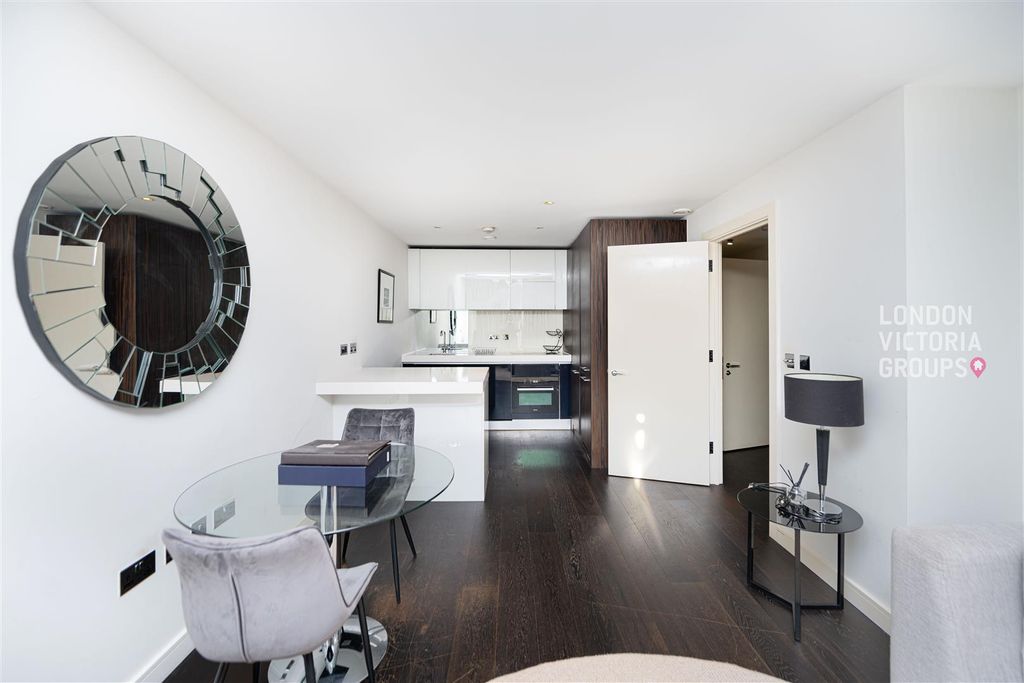 Property photo 3 of 16 1-3511.Jpg