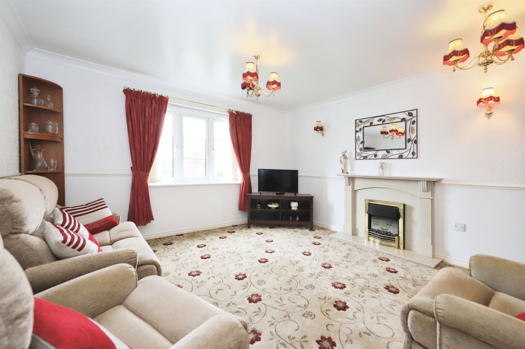 Property photo 2 of 12