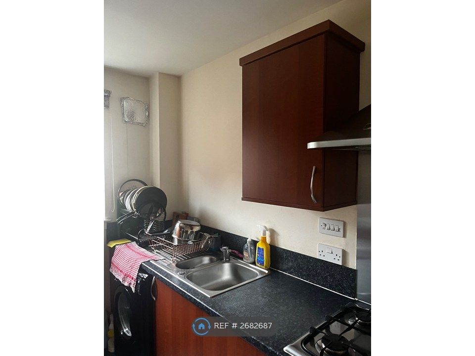 Property photo 3 of 8