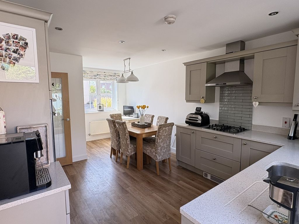 Property photo 3 of 19 Not Specified