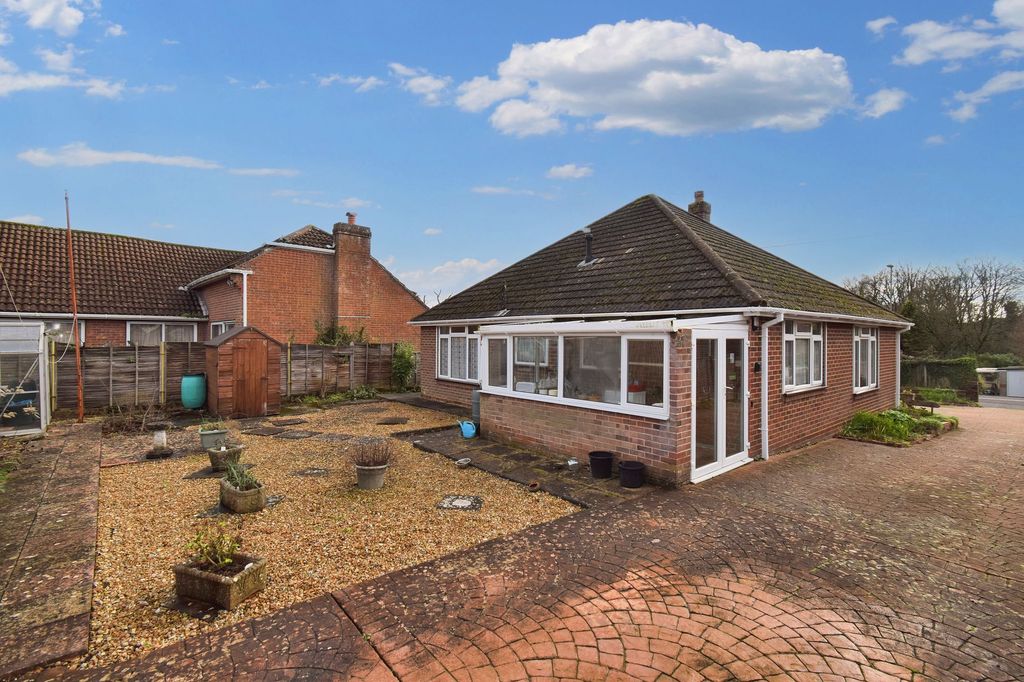 Property photo 3 of 14