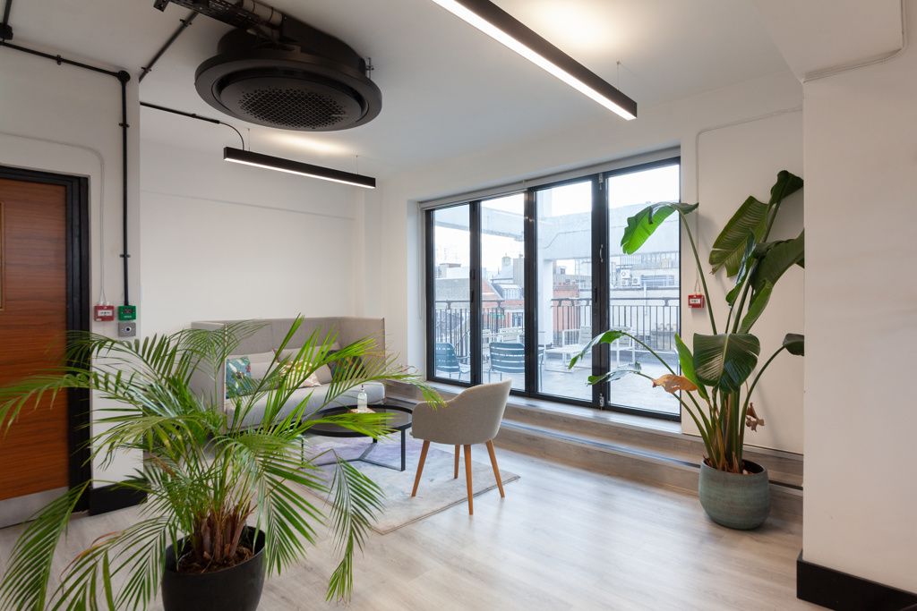 Property photo 2 of 7 Photo 1