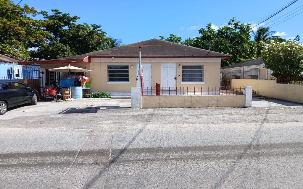 Property photo 1 of 6