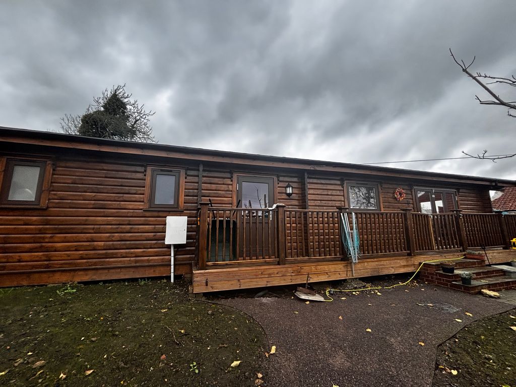 Property photo 1 of 3