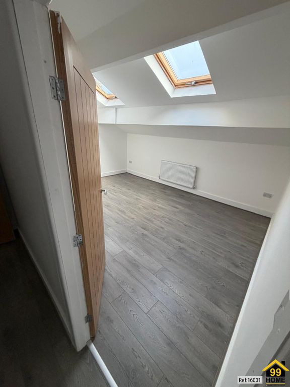 Property photo 1 of 29 Photo 0