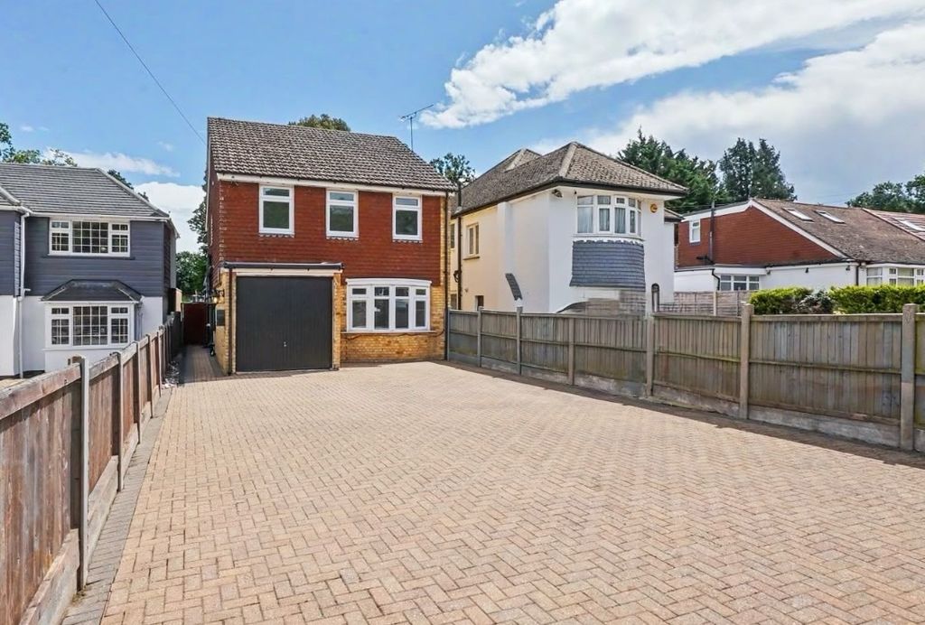 Property photo 1 of 31 5177330