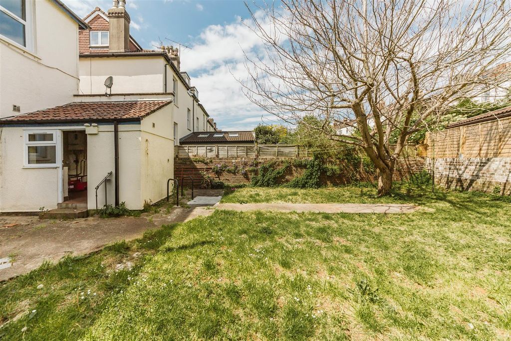 Property photo 3 of 17 Ks2B4106.Jpg