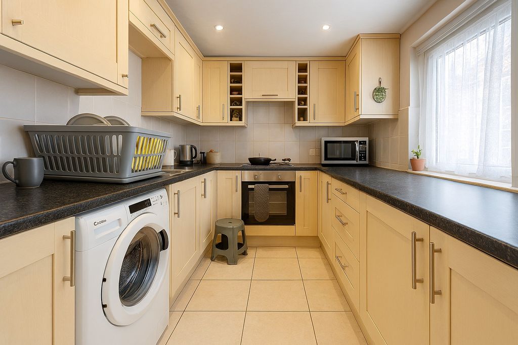 Property photo 2 of 4