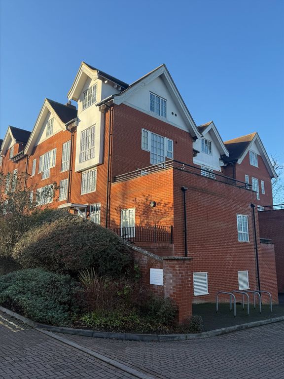 Property photo 1 of 9