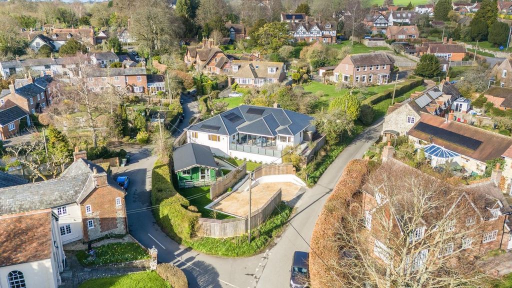 Property photo 1 of 21 Elevated