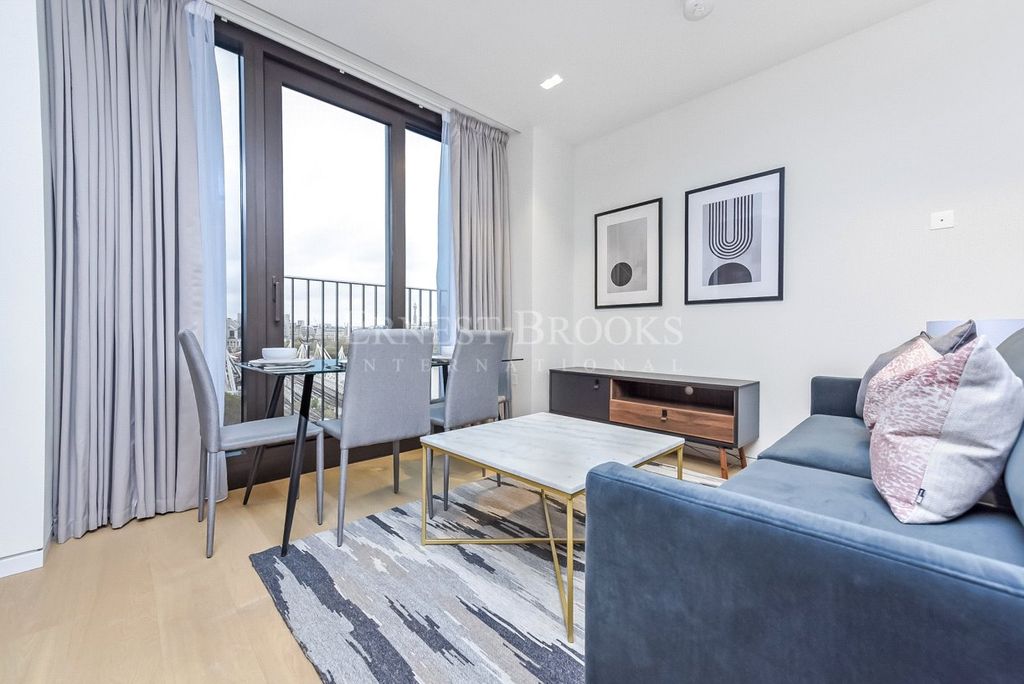 Property photo 3 of 10 Picture 3