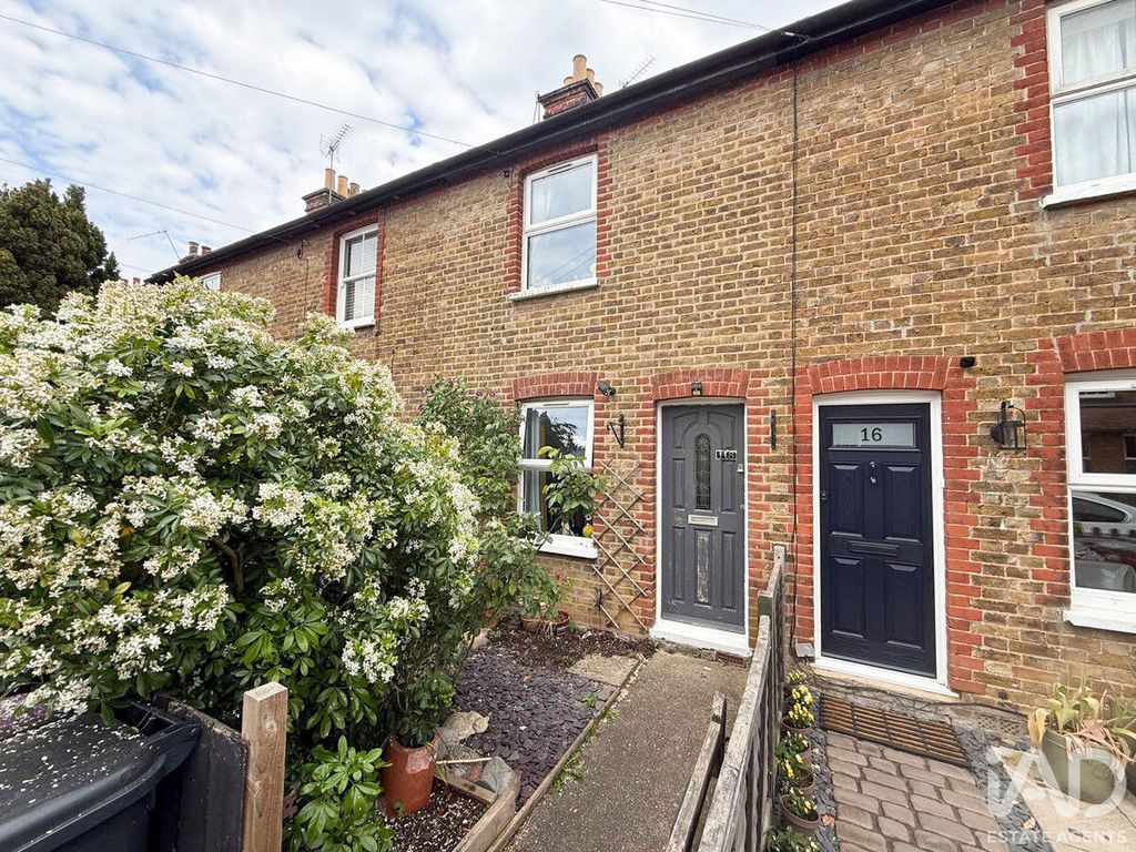 Property photo 1 of 9