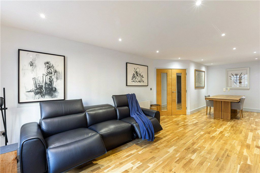 Property photo 3 of 22 Picture No. 15