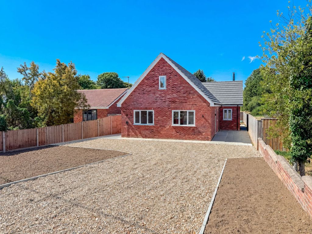 Property photo 1 of 38