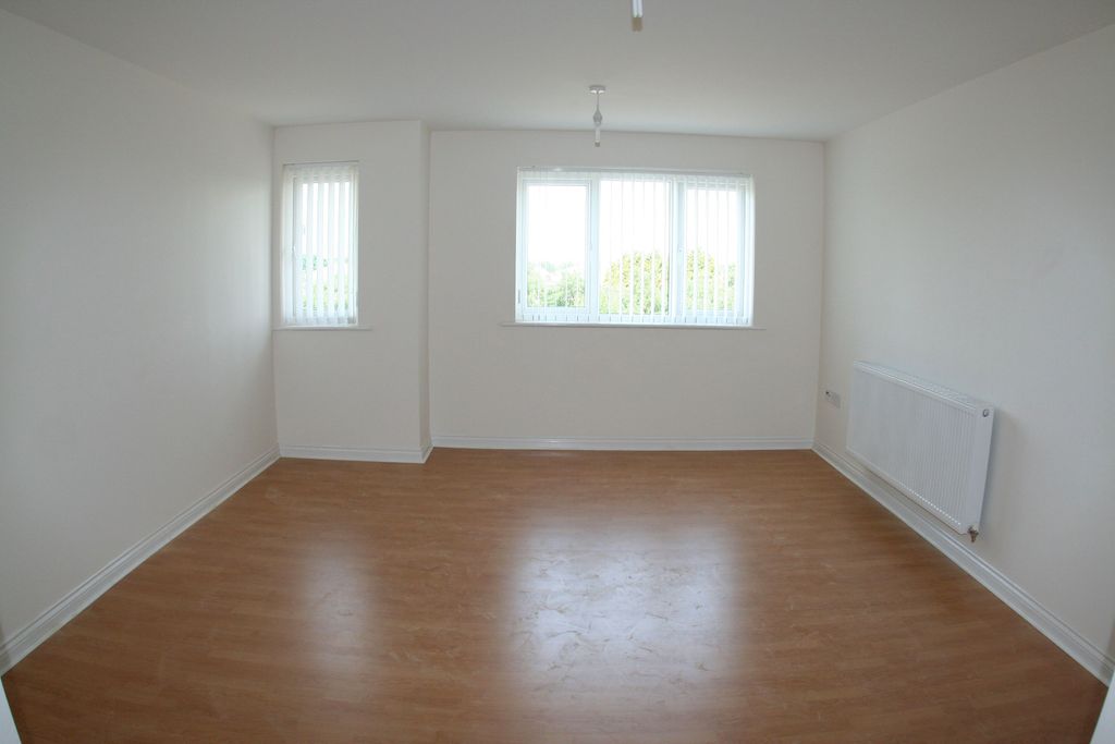 Property photo 3 of 7 Lounge