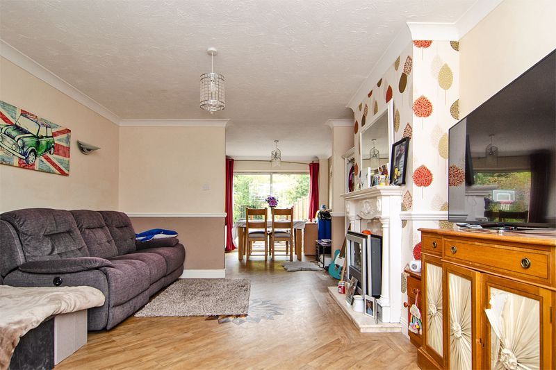 Property photo 3 of 14 Photo 6