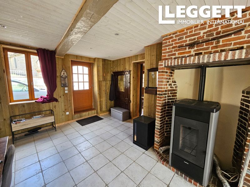 Property photo 2 of 10