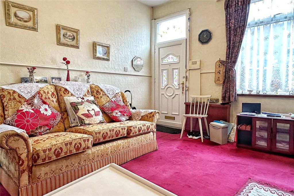 Property photo 3 of 12 Living Room