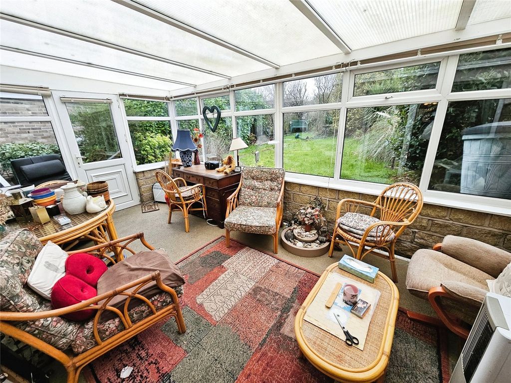Property photo 3 of 16 Conservatory