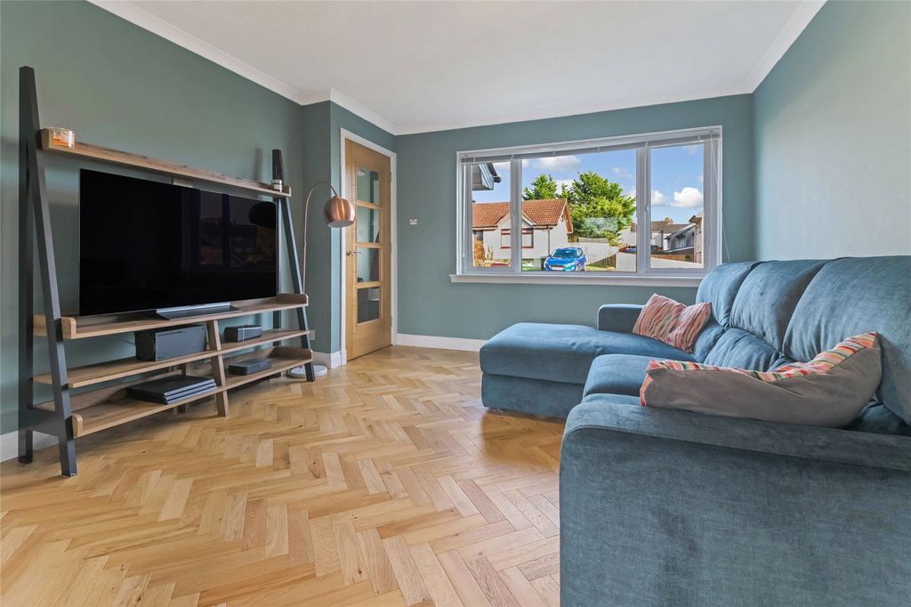 Property photo 2 of 18 Picture No. 02