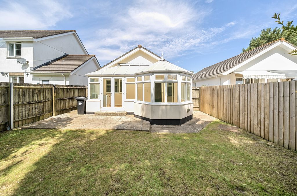 Property photo 2 of 16 1311034-2-6854038...
