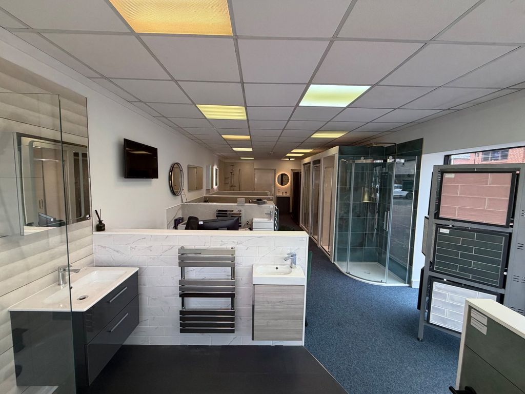 Property photo 3 of 9 Picture No. 18