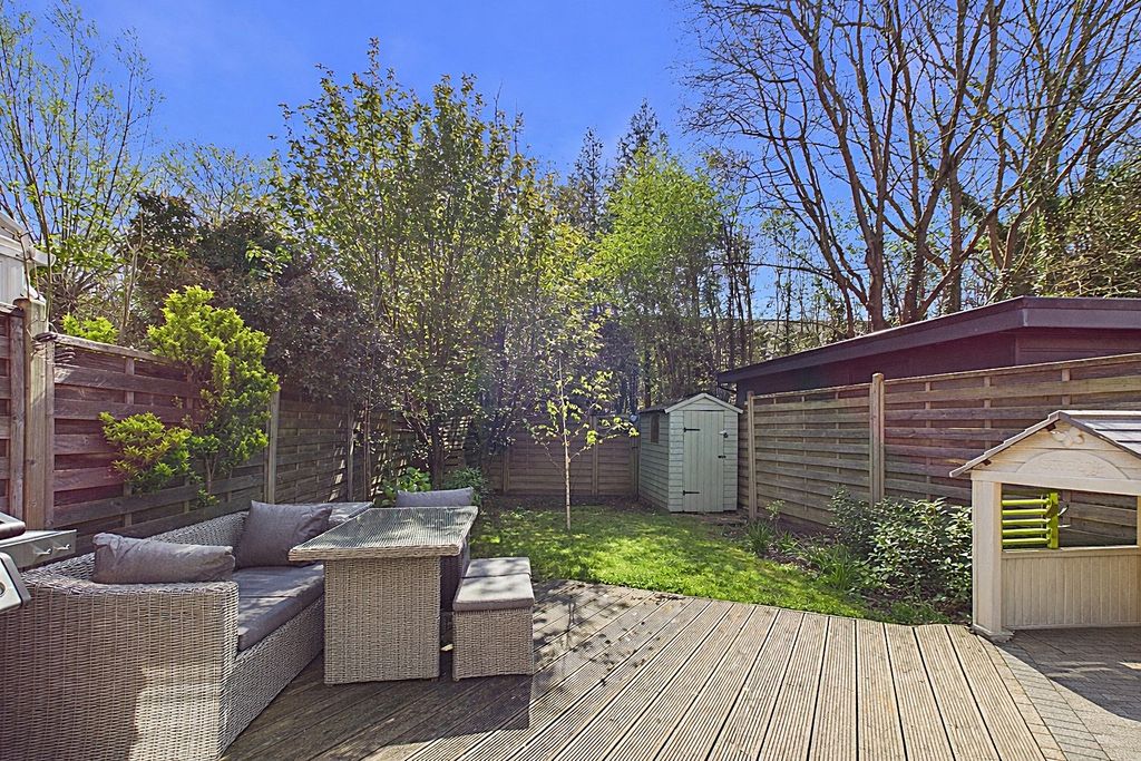 Property photo 3 of 14 Suburban Backyard And For Sale Home