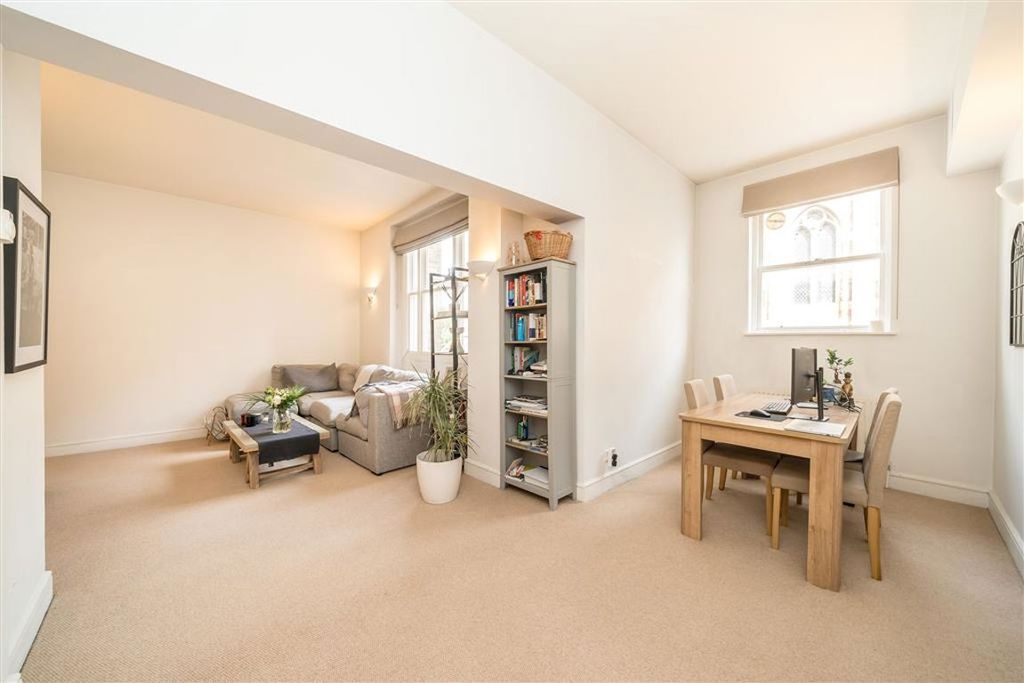 Property photo 3 of 5