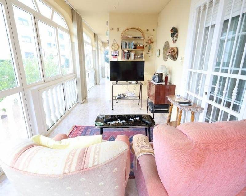 Property photo 3 of 36