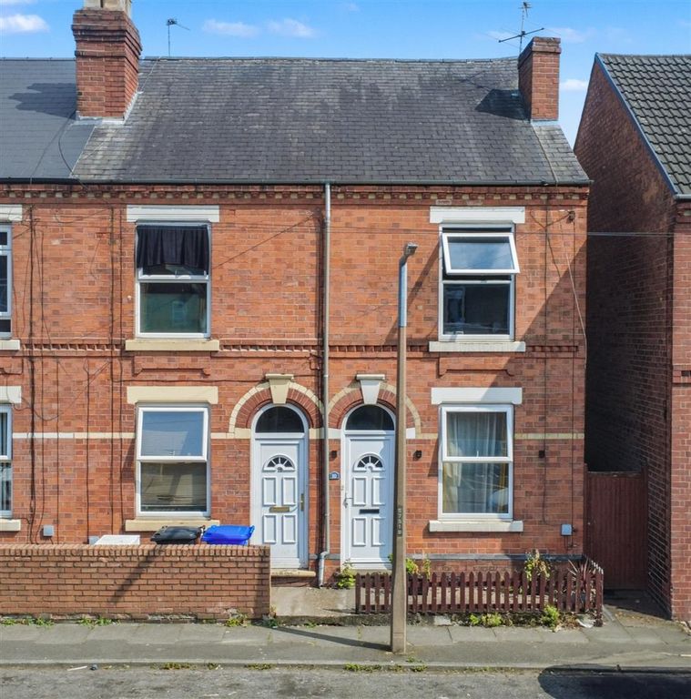 Property photo 1 of 15