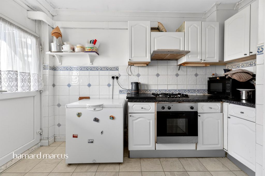 Property photo 3 of 15