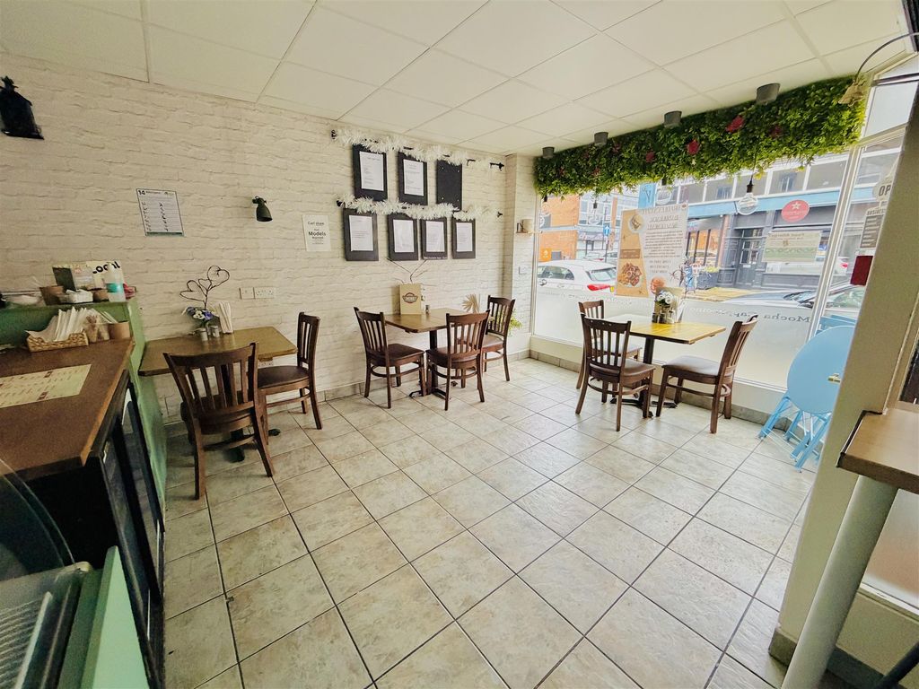 Property photo 3 of 7 Photo 2