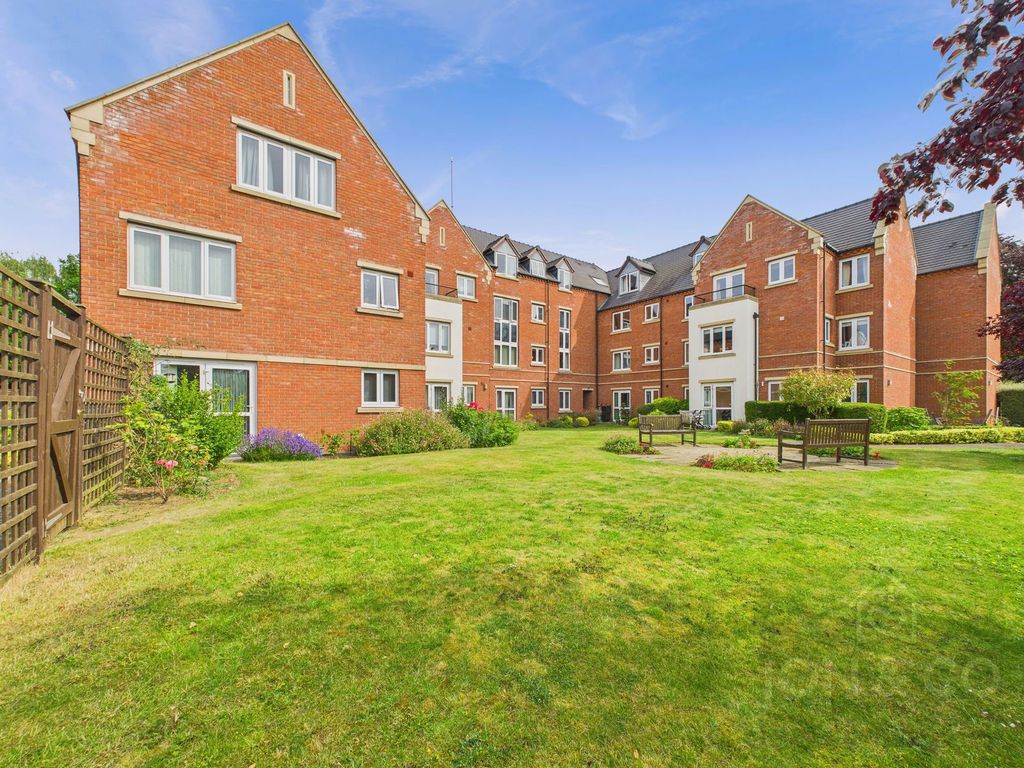 Property photo 2 of 15