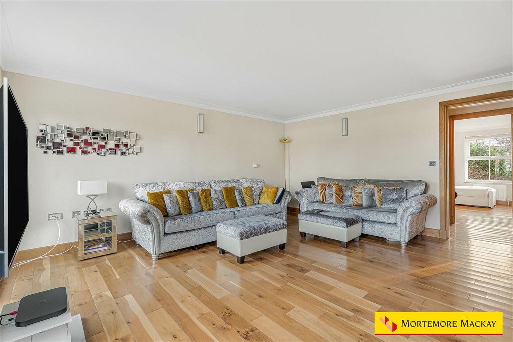 Property photo 3 of 31 6_75513_Watermarked.Jpg