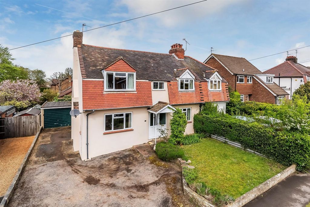 Property photo 1 of 8 .Dawnay-Road-3.Jpg