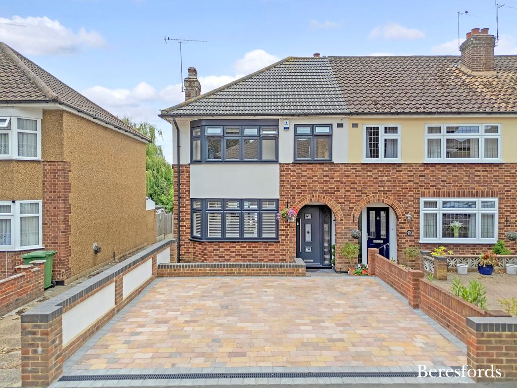 Property photo 1 of 18 Picture No. 05