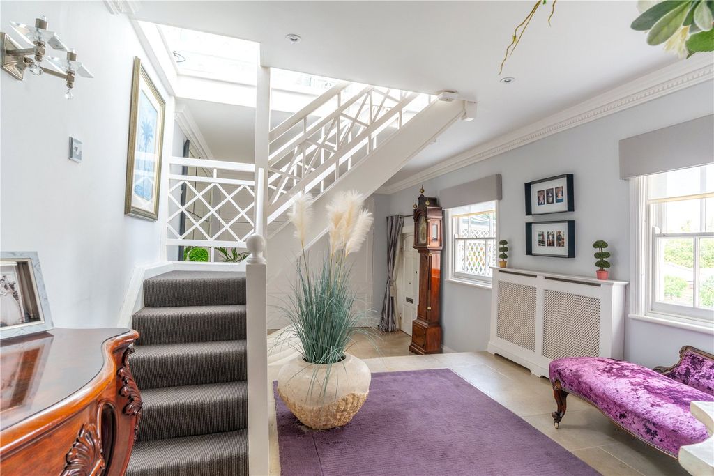 Property photo 3 of 32 Hallway