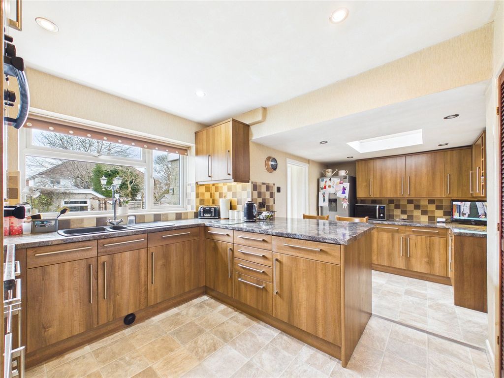 Property photo 1 of 19 Picture No. 04