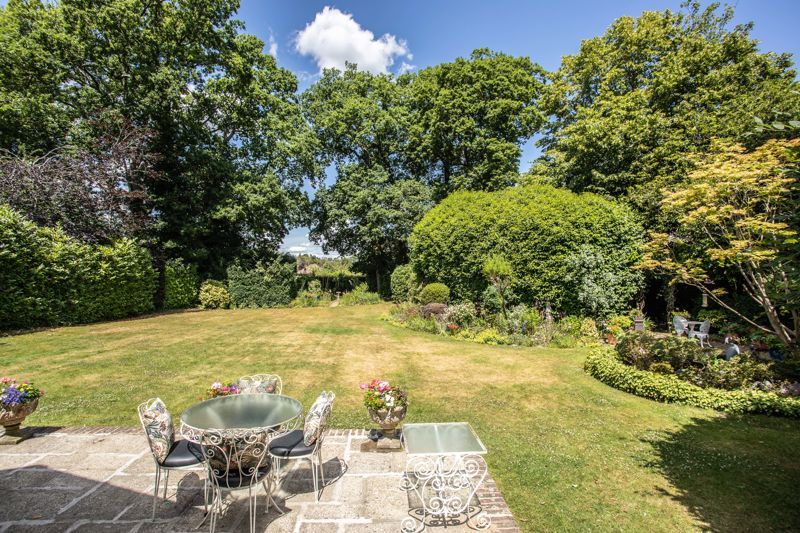 Property photo 3 of 44 Photo 38