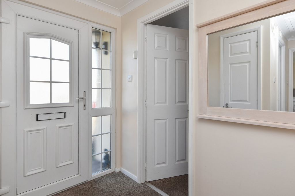 Property photo 3 of 29 Picture No. 26