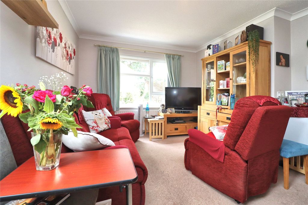 Property photo 3 of 10 Picture No. 36